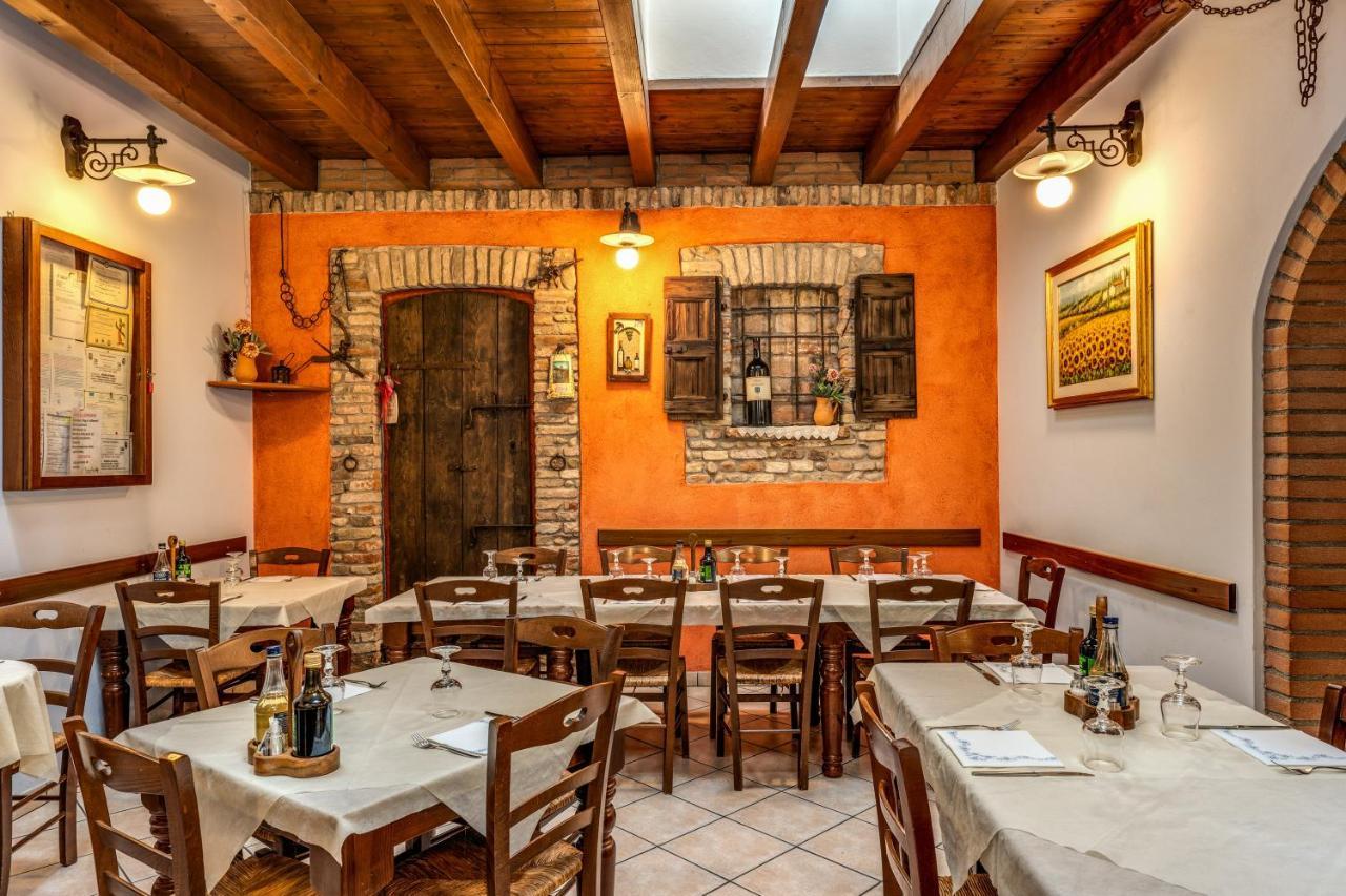 Agriturismo Pozzo Fiorito Кастильоне-делле-Стивьере Экстерьер фото